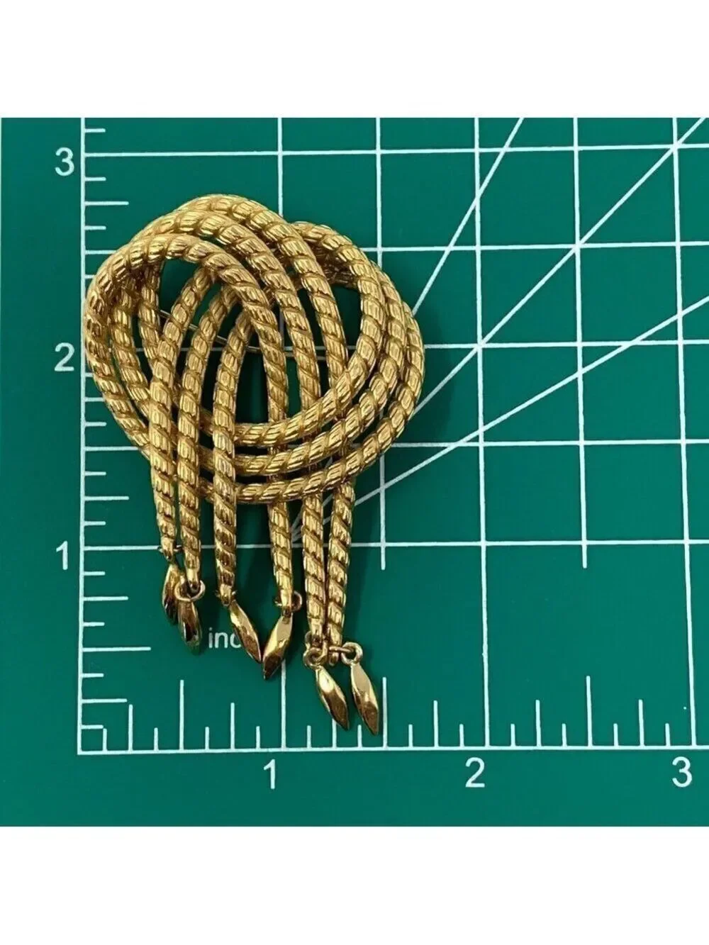 Vintage Monet Rope Knot Brooch Pin Goldtone Gold Tone Tremble Large 2.75 in Sign